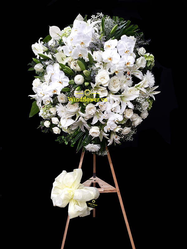 Vòng Hoa Tang Lễ Cao Cấp Sang Trọng